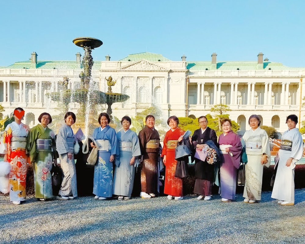 「迎賓館赤坂離宮と今半万窯にてお正月の会」